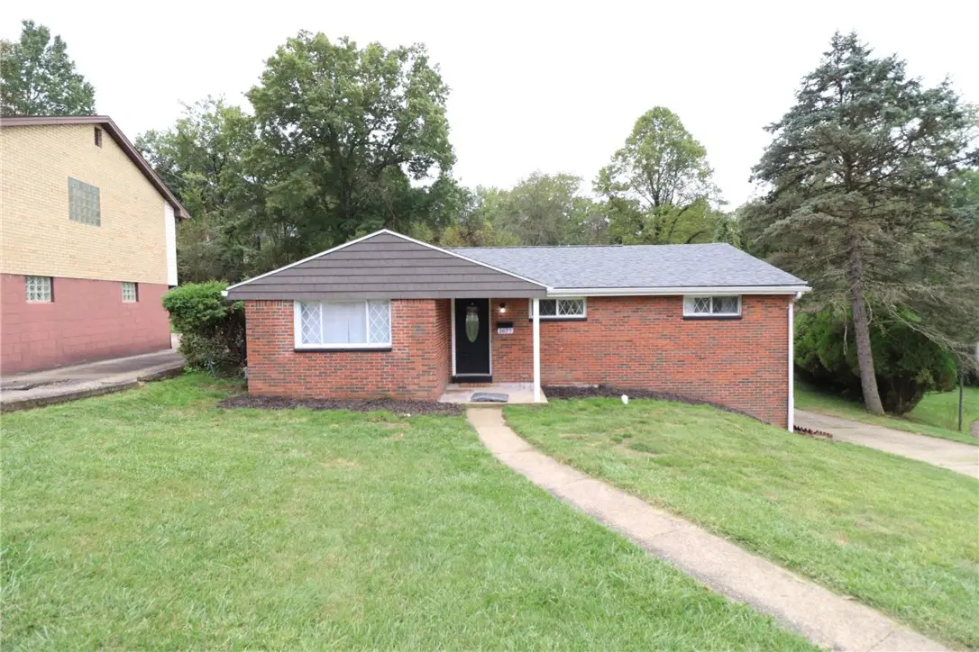 1677 Galeton Dr, Penn Hills Township, PA 15147 - Image #1