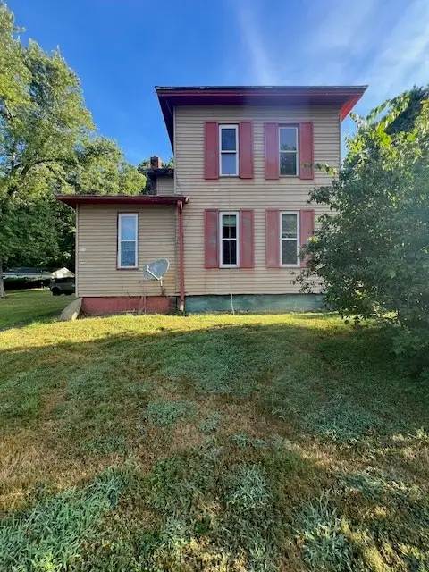 1247 Walnut St, Stoneboro, PA 16153