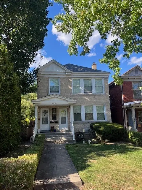 6681 Ridgeville St, Squirrel Hill, PA 15217