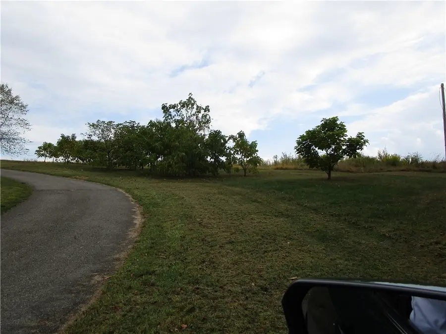 553 Dick Road, Connoquenessing Township, PA 16001 - Image #2