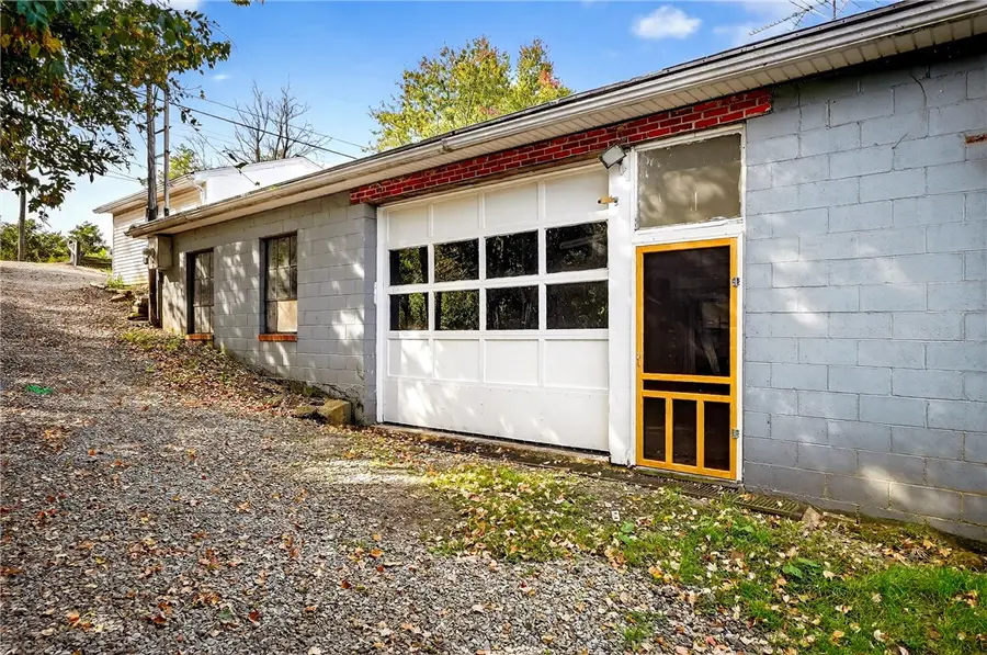 1439 W Wylie Ave, Canton, PA 15301 - Image #2