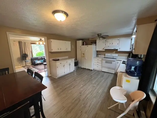 247 Manor Drive, Franklin, PA 16323 - #2