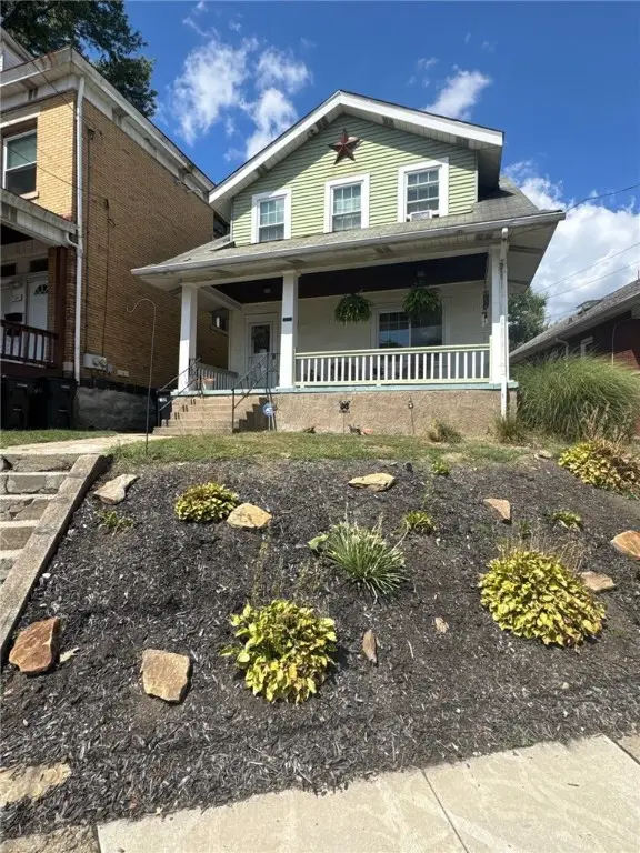 350 Ridgewood Ave, West View, PA 15229