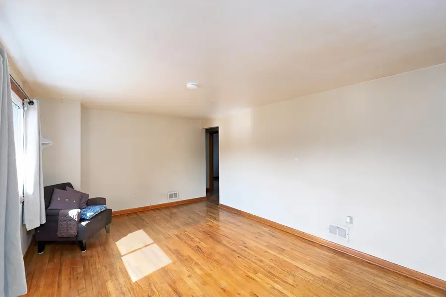 454 Marta Dr, Baldwin, PA 15236 - Image #3