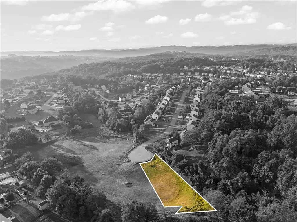 2220 Watchfield Dr, South Park, PA 15129 - Image #1