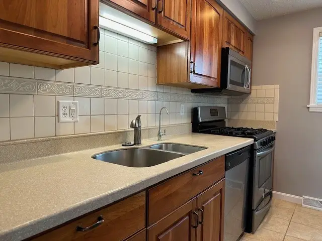 529 Chaparral Dr, Cranberry Township, PA 16066 - Image #3