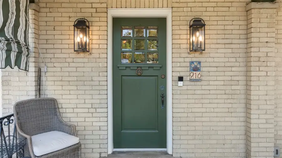 916 N Highland Avenue, Pittsburgh, PA 15206 - Image #3