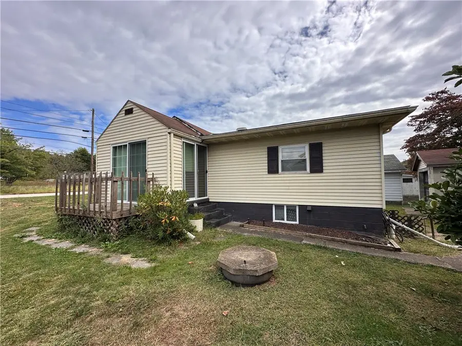 4673 Morgantown Road, Springhill, PA 15451 - Image #2