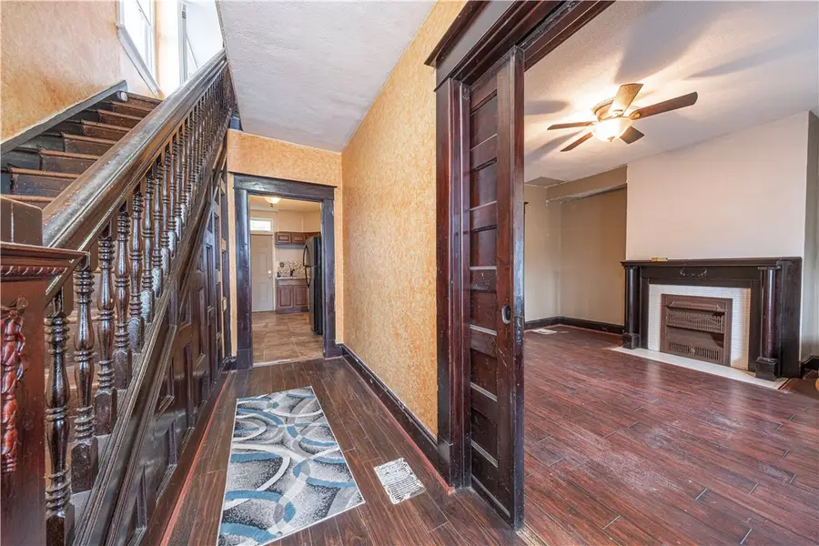 2007 Plainview, Brookline, PA 15226 - Image #2