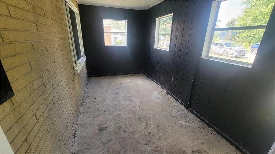 2069 Mazette Pl, Ingram, PA 15205 - Image #3