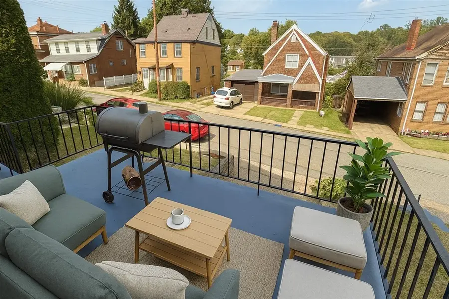 3026 Glendale Ave, Brentwood, PA 15227 - #2