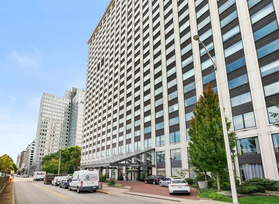 320 Fort Duquesne Blvd #7M, Pittsburgh, PA 15222 - Image #2