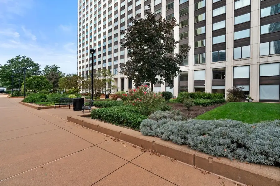 320 Fort Duquesne Blvd #7M, Pittsburgh, PA 15222 - Image #3