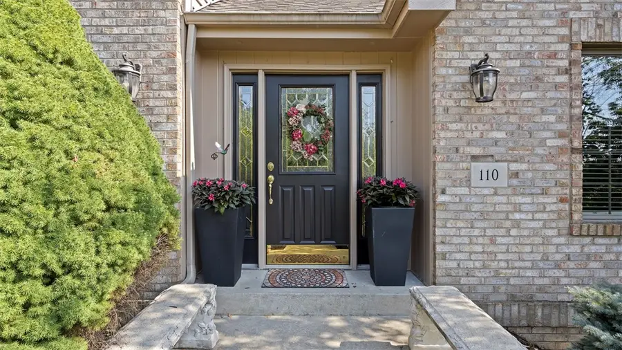 110 Springbrooke, Peters, PA 15367 - Image #2