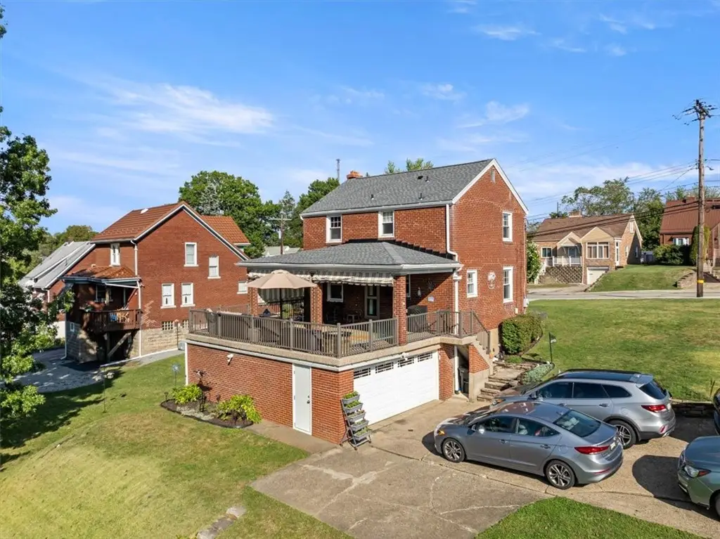 1070 Greentree Road, Green Tree, PA 15220 - Image #1