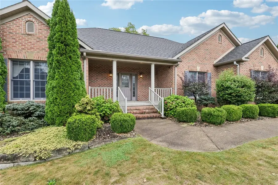 2210 Skyhill Road, Edinburg, PA 16116 - Image #2