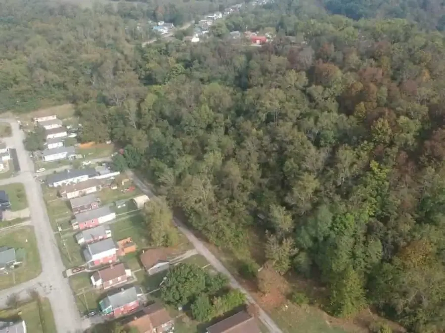 69 Main St, East Bethlehem, PA 15322 - Image #2