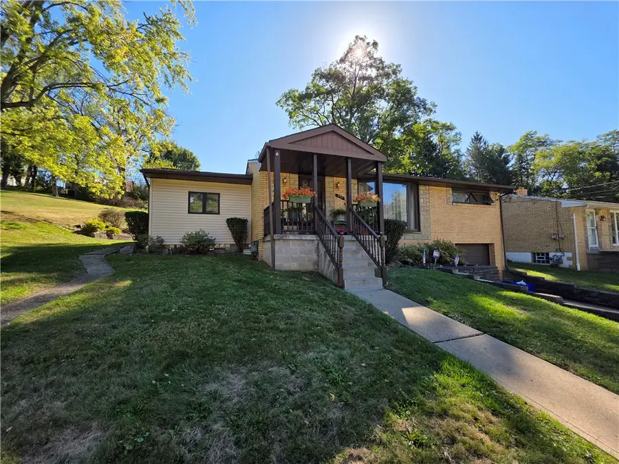 444 Spring Valley Rd, West Mifflin, PA 15122 - Image #2