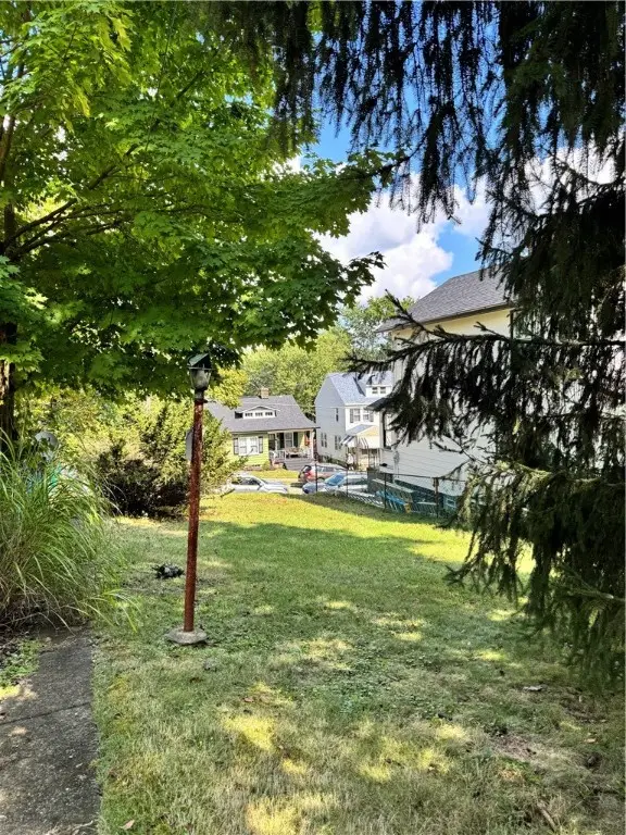 730 Hiland Ave, Coraopolis, PA 15108 - Image #2