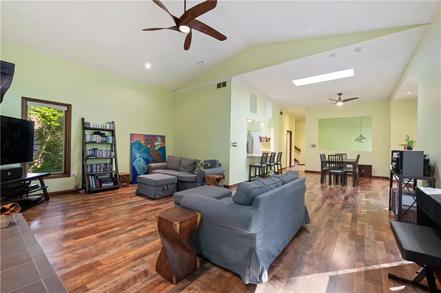 132 Berwyn Rd, Ross Township, PA 15237 - Image #3