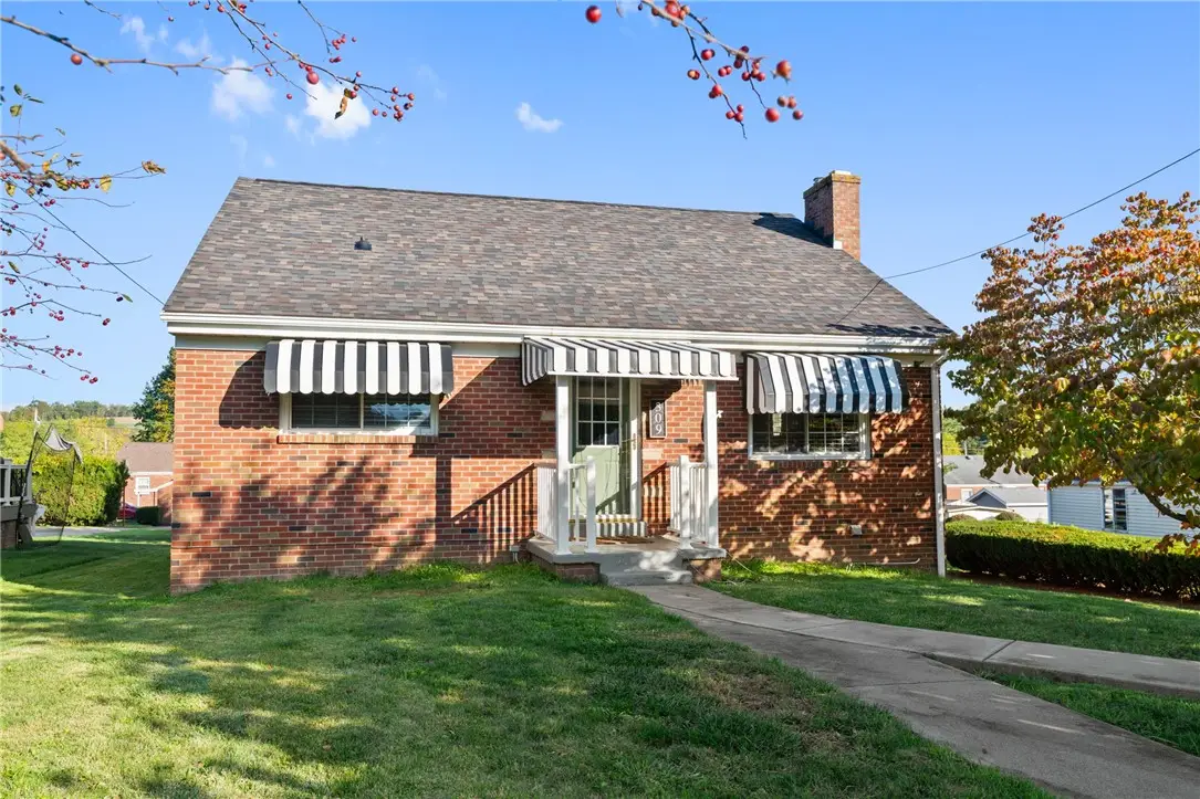 309 Thorne St, Houston, PA 15342 - Image #1