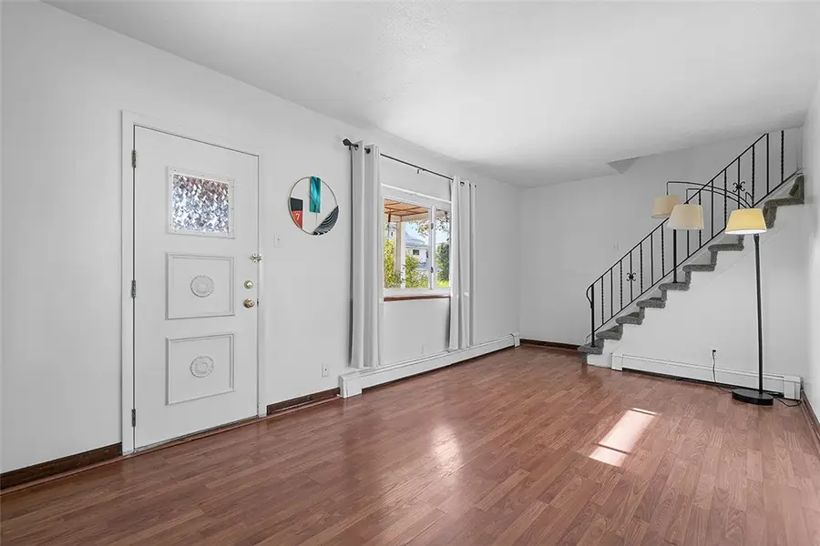 404 1/2 Franklin Ave, Vandergrift, PA 15690 - Image #3