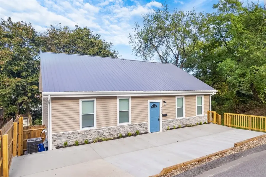 4617 Mount Troy Road Ext, Pittsburgh, PA 15214 - Image #2