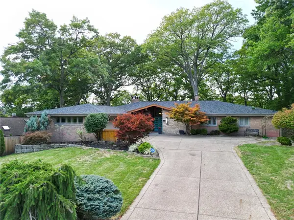 8 Davidson Drive, Patterson Twp, PA 15010