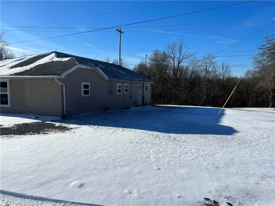 606 Georgetown Rd, Deer Creek, PA 16130 - Image #3