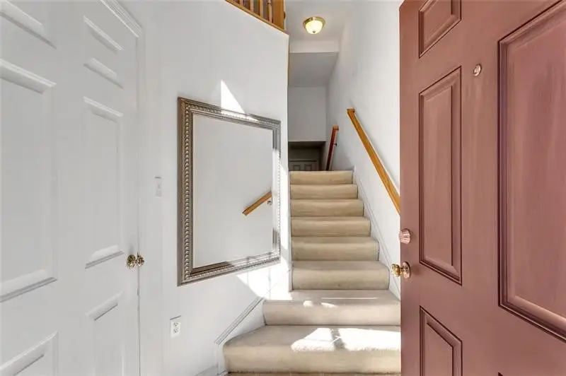 1305 Michael Drive, Baldwin, PA 15227 - Image #2