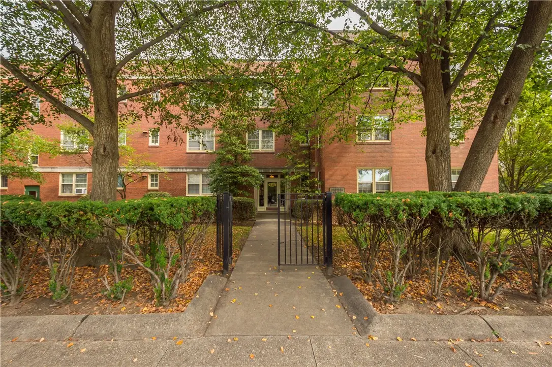 415 Bigham Street #23, Mount Washington, PA 15211 - Image #1