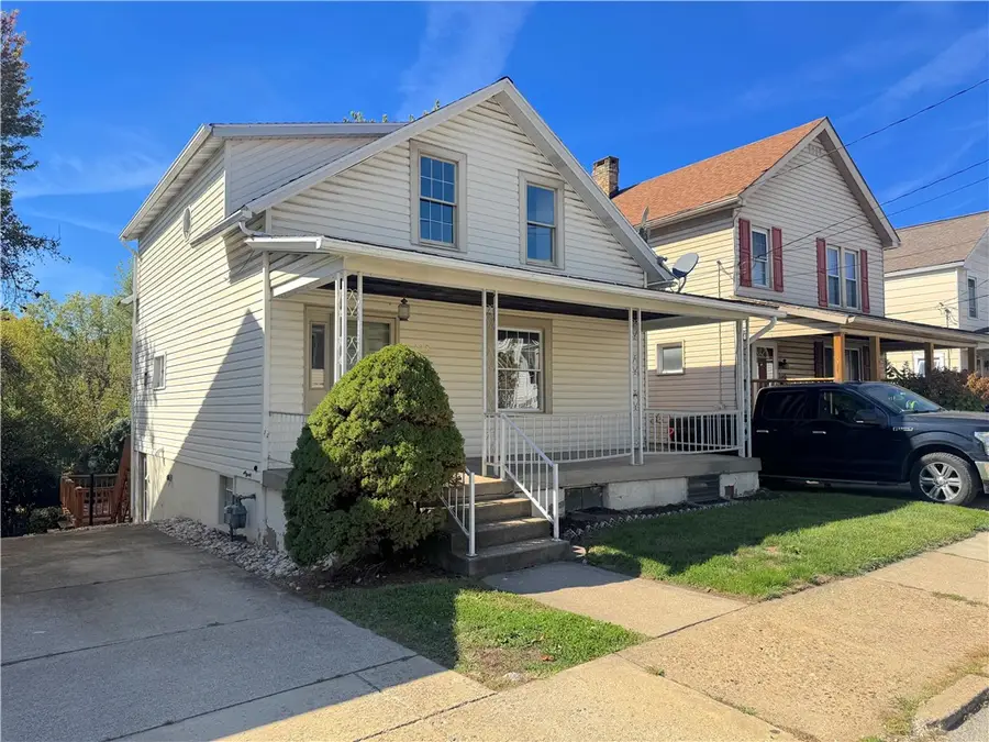 138 S Hamilton Ave, Greensburg, PA 15601 - Image #2