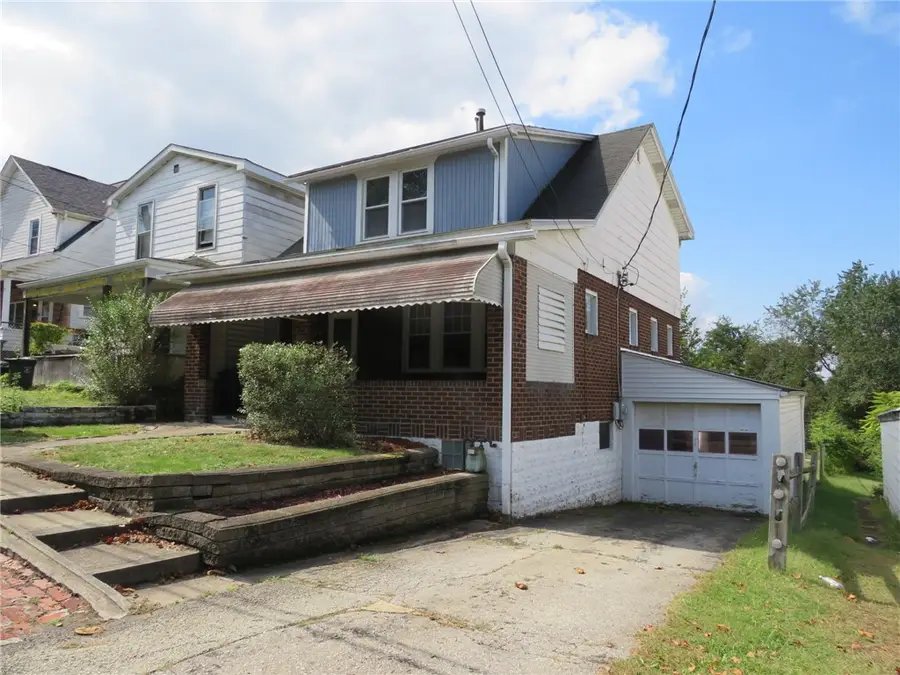 533 Mccully St, White Oak, PA 15131 - Image #2