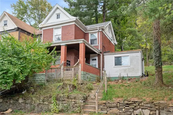 7654 Highland Ave, Swissvale, PA 15218