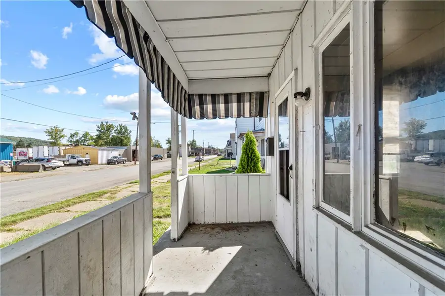 2535 8th Ave, Beaver Falls, PA 15010 - Image #3