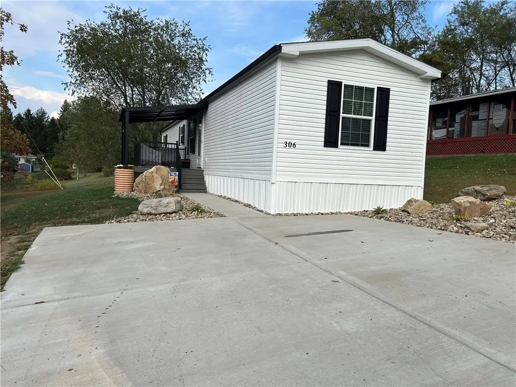 306 Furer Dr, Buffalo, PA 16055 - Image #1