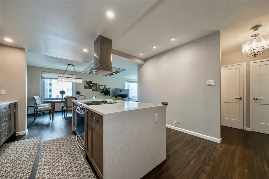 320 Fort Duquesne Blvd #19L, Pittsburgh, PA 15222 - Image #3