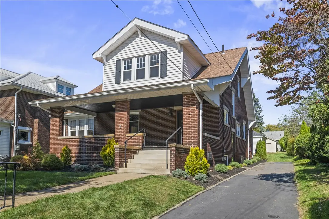 935 Alcoma St, Sharon, PA 16146 - Image #1