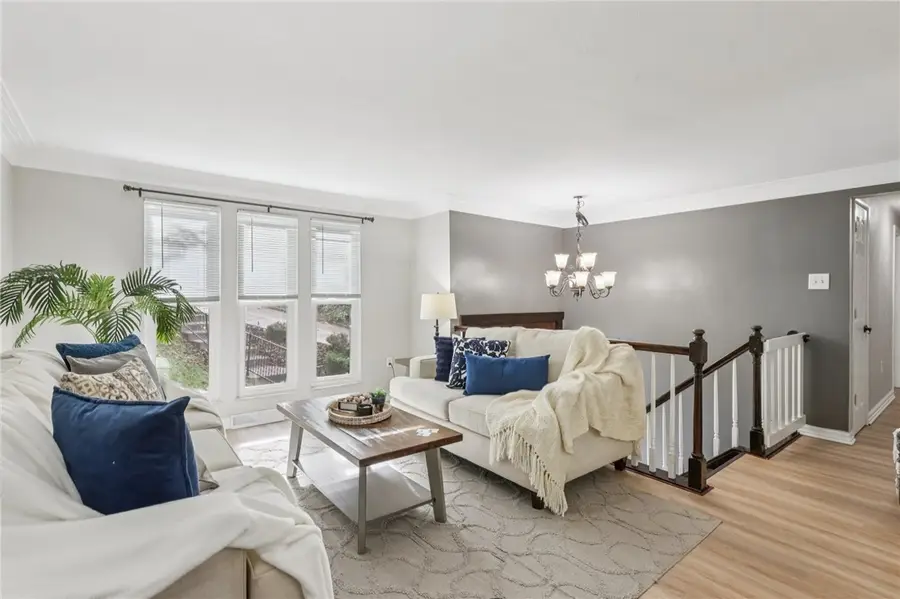 151 Mcintyre Rd, Ross Township, PA 15237 - Image #2