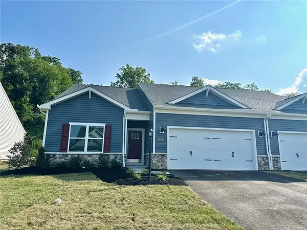 3081 Audrey Drive, Hempfield Twp, PA 15601
