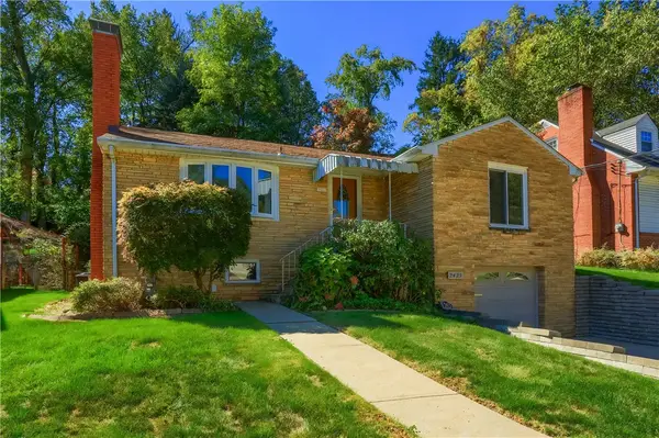 2423 Mcmonagle Ave, Mt Lebanon, PA 15216