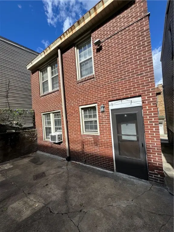 17 Southern Ave, Mount Washington, PA 15211 - Image #3