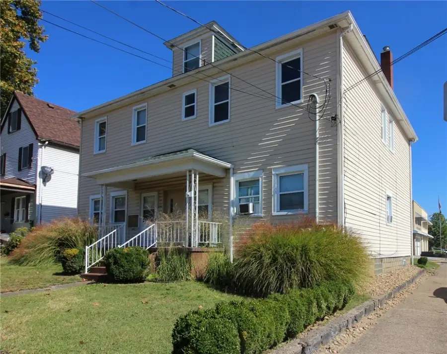 244 Center St, Springdale, PA 15144 - Image #2