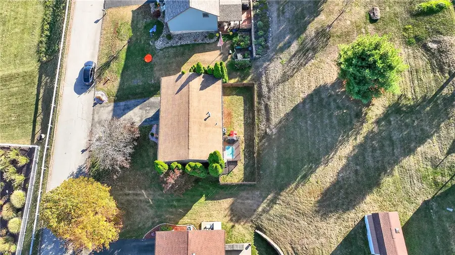 130 Sweeney Circle Drive, Rostraver, PA 15012 - Image #2