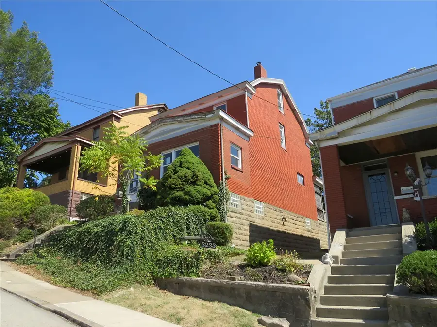 3235 Bookman Ave, Brentwood, PA 15227 - Image #3