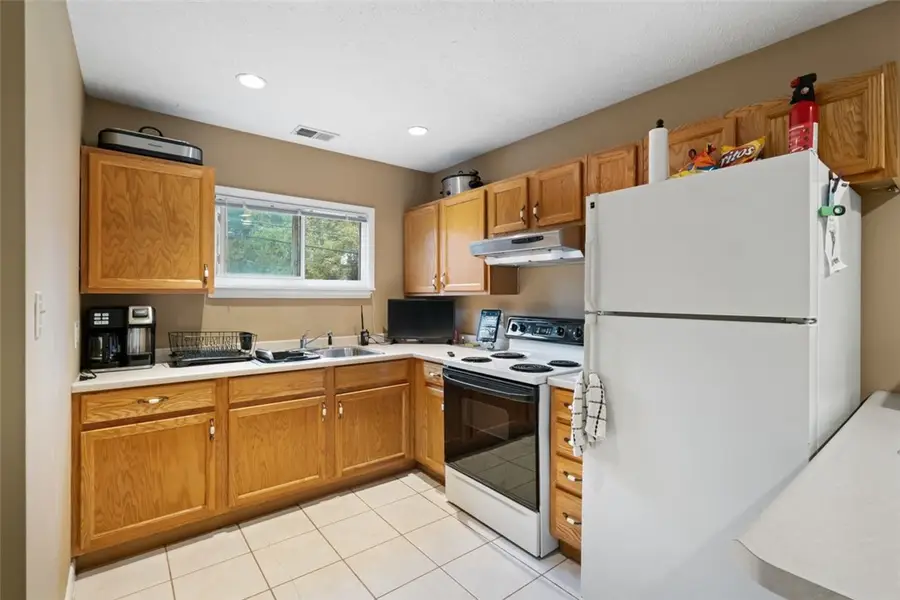 921 Mclaughlin Run Rd, Bridgeville, PA 15017 - Image #3