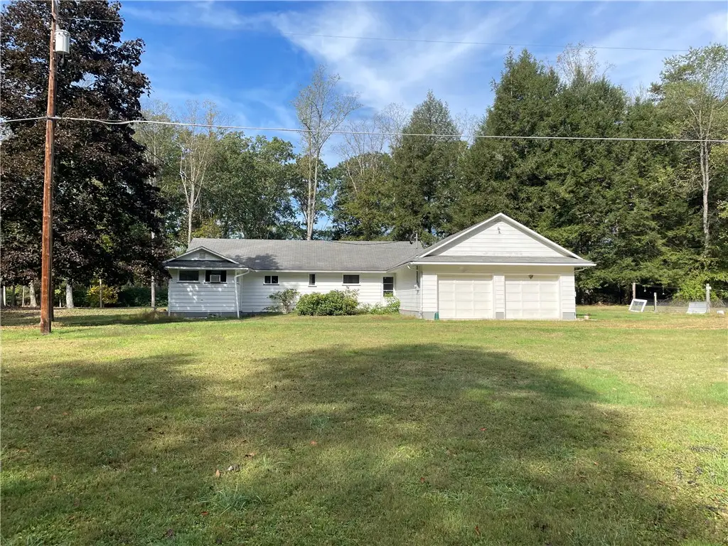 239 Sleepy Hollow Dr, Franklin, PA 16323 - #1