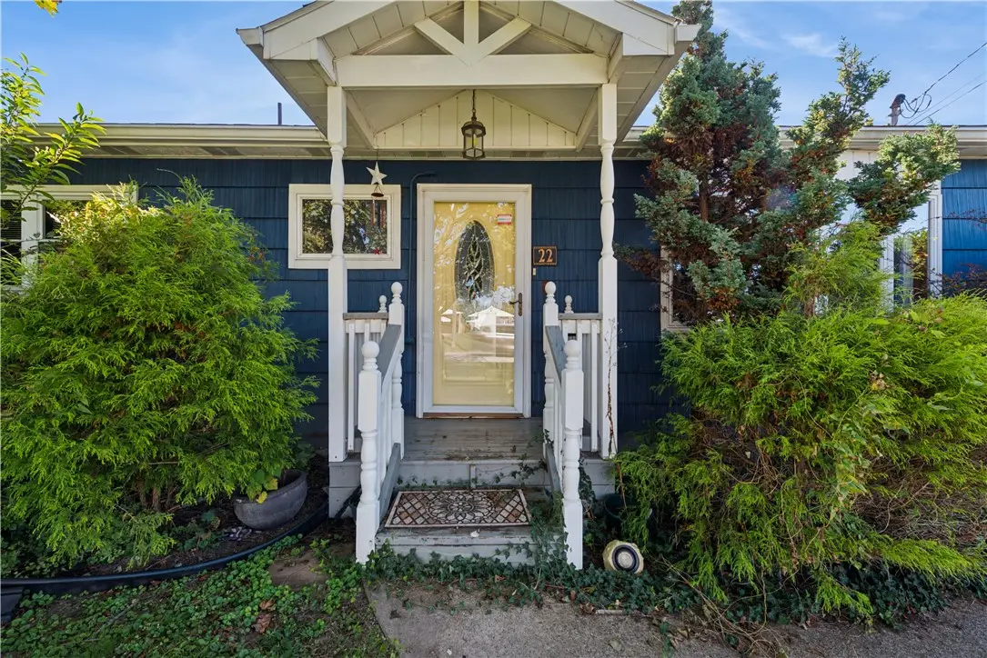 22 Braddock Dr, Latrobe, PA 15650 - Image #1