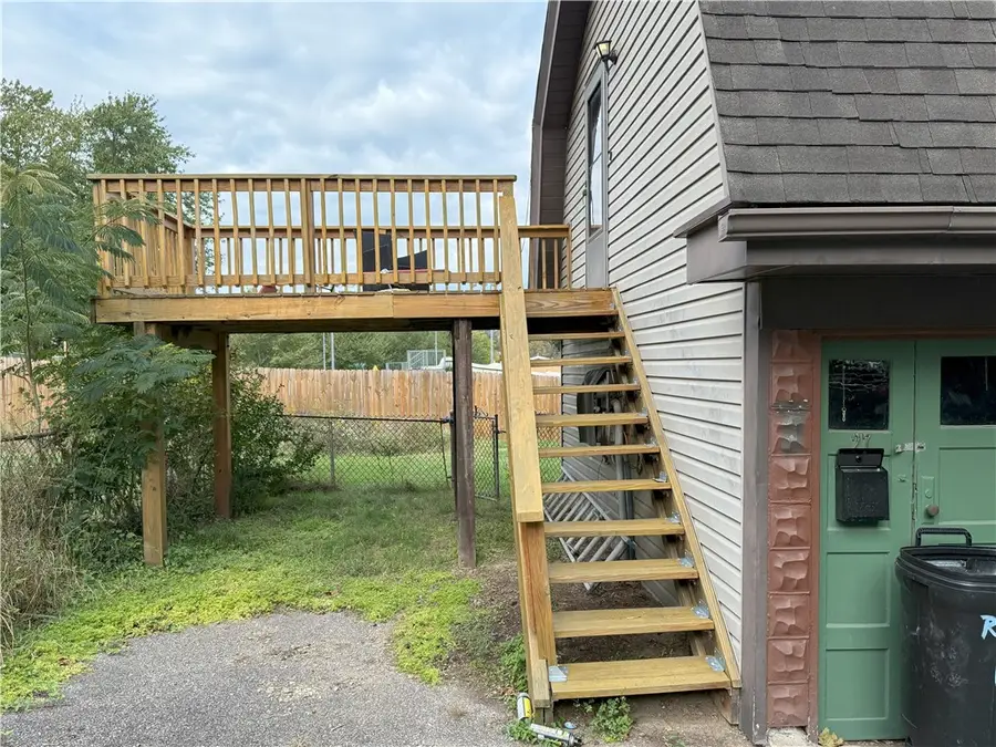 27 Richmond St, Crafton, PA 15205 - Image #3