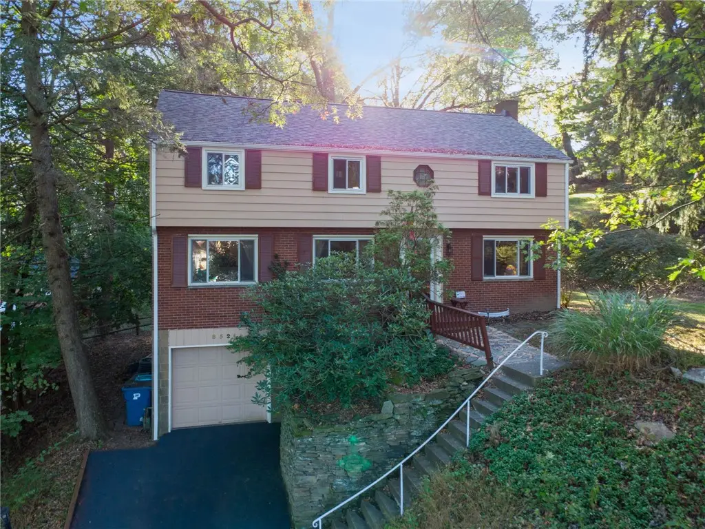 852 Hawthorne Drive, Penn Hills, PA 15235 - Image #1